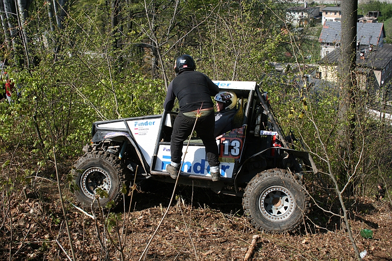 a 584